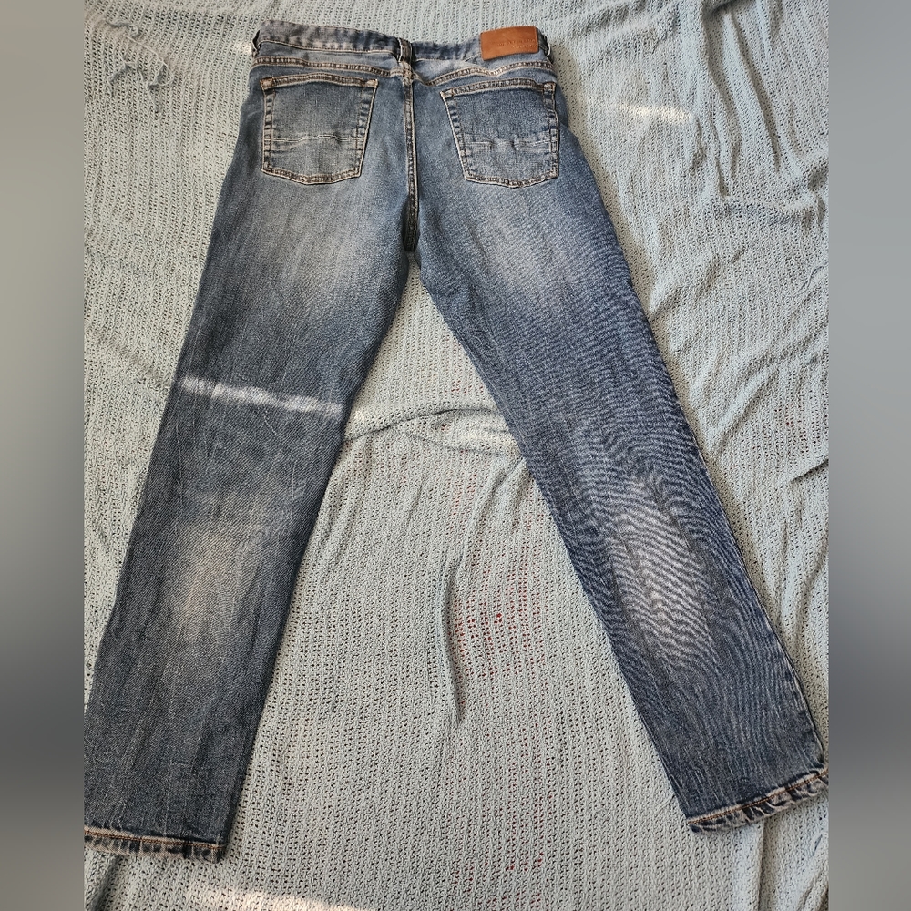 Wearhouse One Men's Jean's 32W x 30L Like new